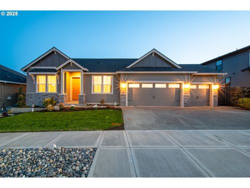 2947 S White Salmon Dr, Ridgefield, WA, 98642-7014 | Card Image
