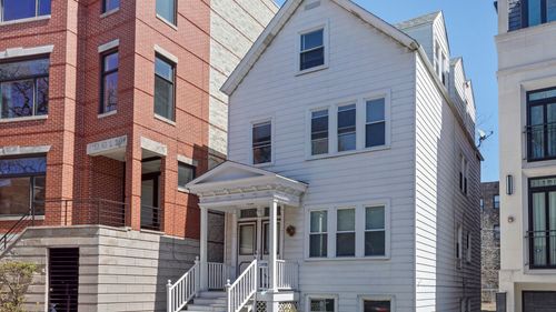 3-2905 N Burling St, Chicago, IL, 60657-5217 | Card Image