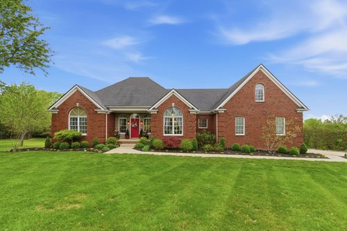 915 Country Oaks Dr, Richmond, KY, 40475 | Card Image