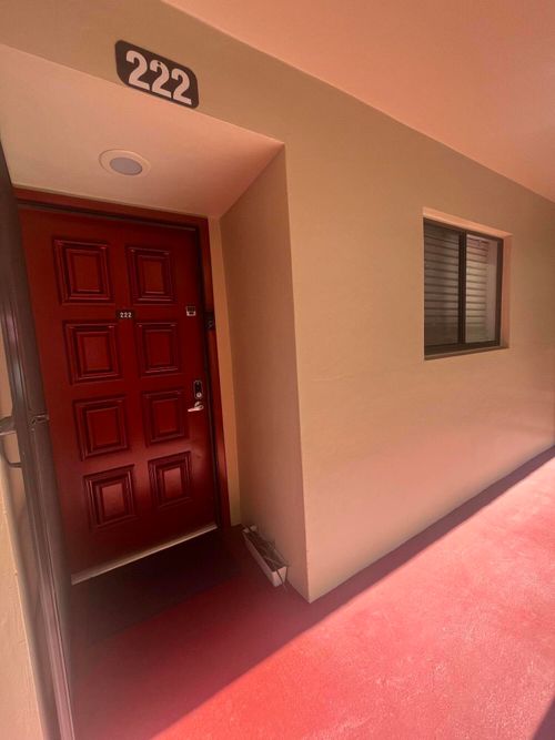 222-5160 Las Verdes Cir, Delray Beach, FL, 33484-8069 | Card Image