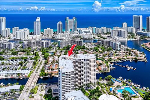 911-2500 Parkview Dr, Hallandale Beach, FL, 33009-2807 | Card Image