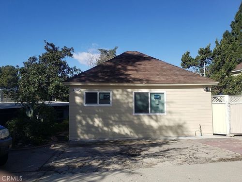 4943 Rosemont, La Crescenta, CA, 91214 | Card Image