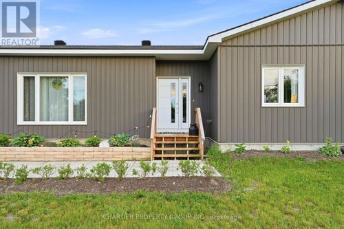 10664 Blaine Rd, Mountain, ON, K0E1S0 | Card Image