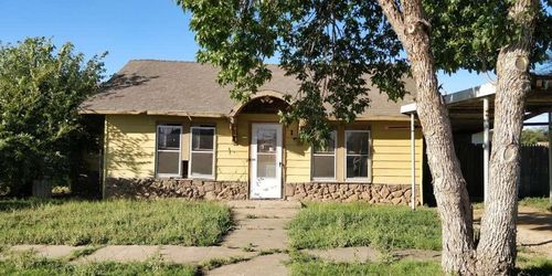 115 E Hallie St, Floydada, TX, 79235-4013 | Card Image