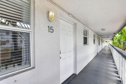 15-2741 Ne 8th Ave, Wilton Manors, FL, 33334-2587 | Card Image
