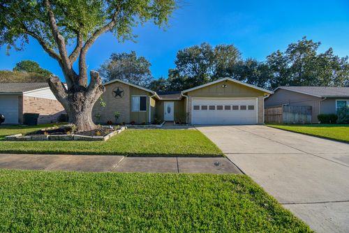 22523 Leedstown Ln, Katy, TX, 77449-3640 | Card Image