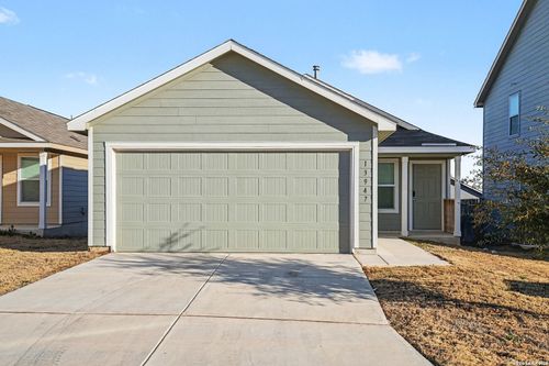 13947 Bull Cv, San Antonio, TX, 78252-4622 | Card Image