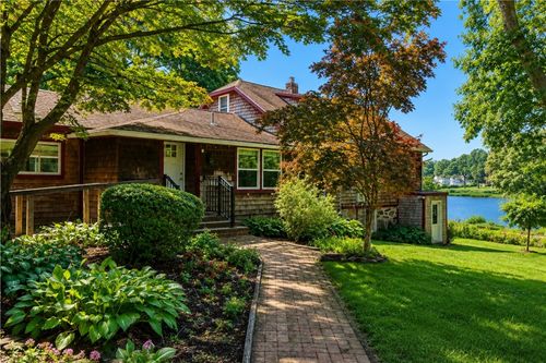 75 Richard Smith Drive, North Kingstown, RI, 02852 | Card Image