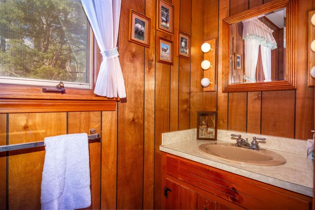 155 Olde Pine Ln, House other with 3 bedrooms, 3 bathrooms and null parking in Wallingford VT | Image 18