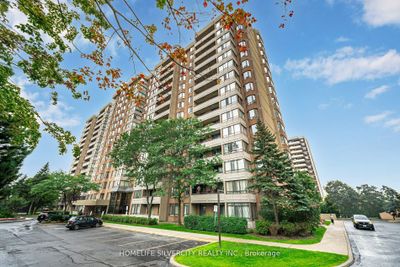 1512 - 5 Lisa St, Condo with 2 bedrooms, 2 bathrooms and 1 parking in Brampton ON | Image 1