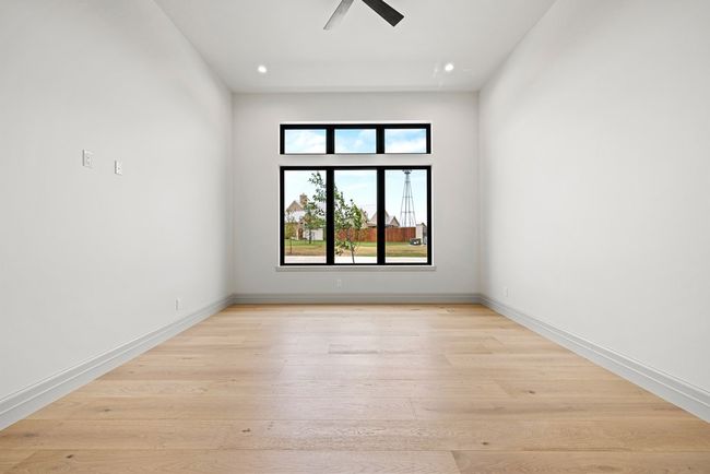 1318 Countryside Bnd, Home with 4 bedrooms, 5 bathrooms and 3 parking in Fredericksburg TX | Image 37