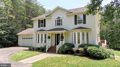 112 Pine Crest Ln, GORDONSVILLE, VA, 22942-6327 | Card Image