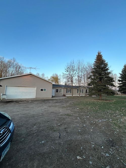 12183 120th St, Milaca, MN, 56353-4002 | Card Image