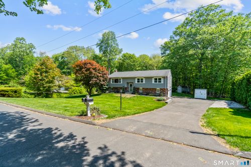 148 Osborn Ln, Monroe, CT, 06468-2516 | Card Image