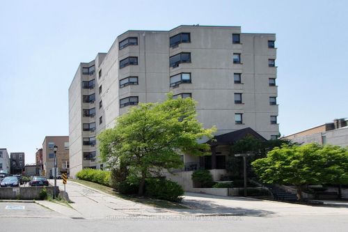 401-11 Cobourg St, Stratford, ON, N5A3E4 | Card Image