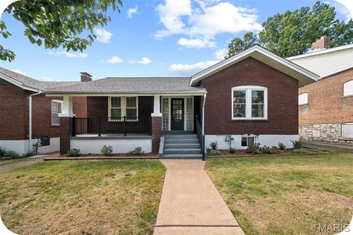 4944 Eichelberger Street, St Louis, MO, 63109 | Card Image