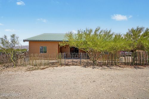 14721 E Colossal Cave Rd, Vail, AZ, 85641-6232 | Card Image