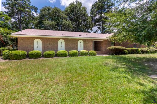 1726 Greenwood Cir, Perry, GA, 31069-2323 | Card Image