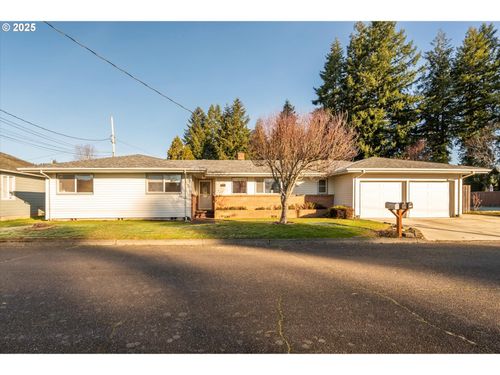 1010 W 11th St, Coquille, OR, 97423 | Card Image