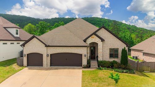 95 Clervaux Dr, Little Rock, AR, 72223-5510 | Card Image