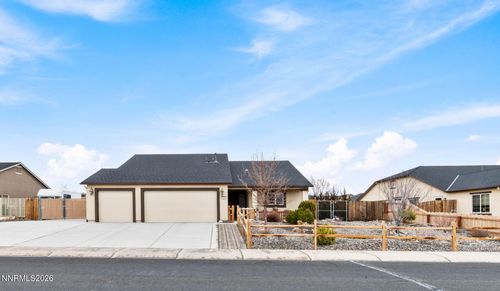 126 Hood Drive, Dayton, NV, 89403 | Card Image