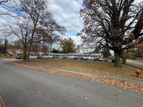 610 N Jefferson Ave, Cookeville, TN, 38501-2655 | Card Image