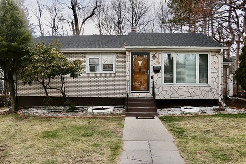 56 Loxwood St., Worcester, MA, 01604 | Card Image