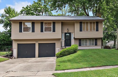 3036 Glenaire Dr, Cincinnati, OH, 45251 | Card Image