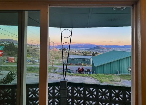 1501 4th St, Butte, MT, 59701-8258 | Card Image
