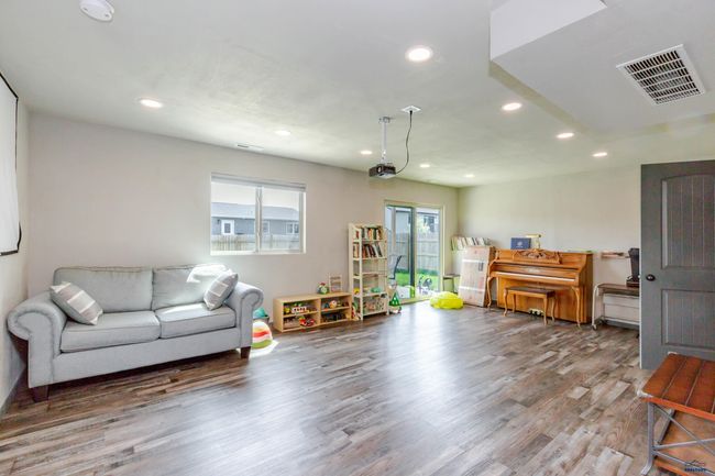 628 Boswell Blvd, House other with 4 bedrooms, 2 bathrooms and null parking in Box Elder SD | Image 14