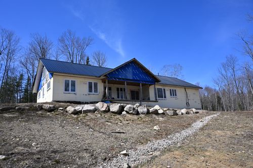121 Loon Lake Rd, Sundridge, ON, P0A1Z0 | Card Image