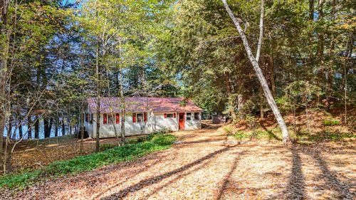 64 53rd Fire Road, China, ME, 04358 | Card Image