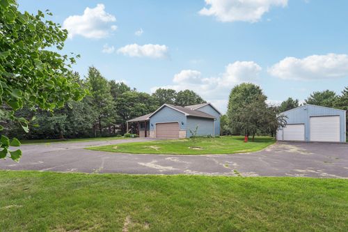 24864 Kettle River Blvd, Forest Lake, MN, 55025-5630 | Card Image