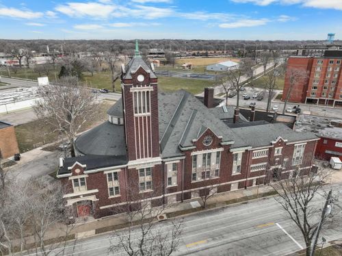 415 Walnut St, Waterloo, IA, 50703-3816 | Card Image