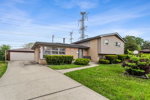 7638 Maple St, Morton Grove, IL, 60053-1641 | Card Image