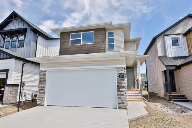 7 Miners Road W, Home with 3 bedrooms, 2 bathrooms and 4 parking in Lethbridge AB | Image 1