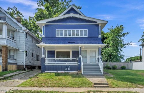 11508 Ablewhite Ave, Cleveland, OH, 44108-1504 | Card Image