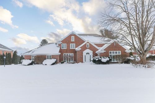 51340 Lake Pointe Ct, Granger, IN, 46530-9696 | Card Image