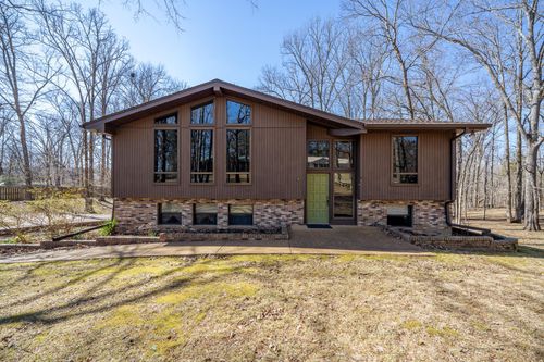 1355 Church St, Savannah, TN, 38372-1113 | Card Image