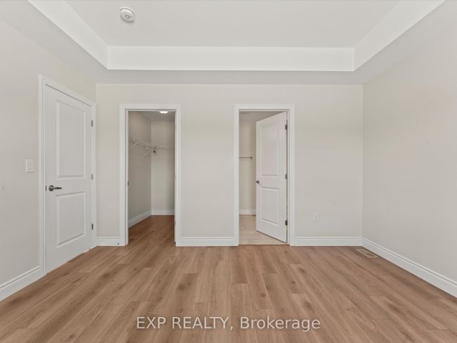 2540 Pillette Rd, House attached with 2 bedrooms, 2 bathrooms and 2 parking in Windsor ON | Image 16