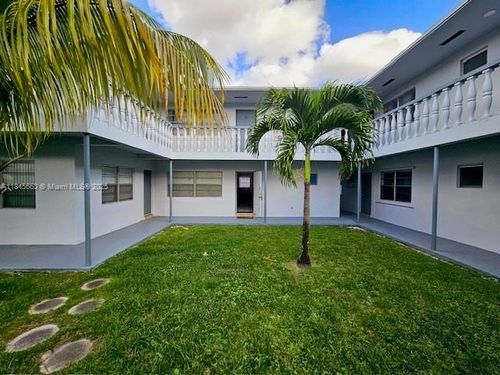 apt-2-5112 Hollywood Blvd, Hollywood, FL, 33021-6528 | Card Image