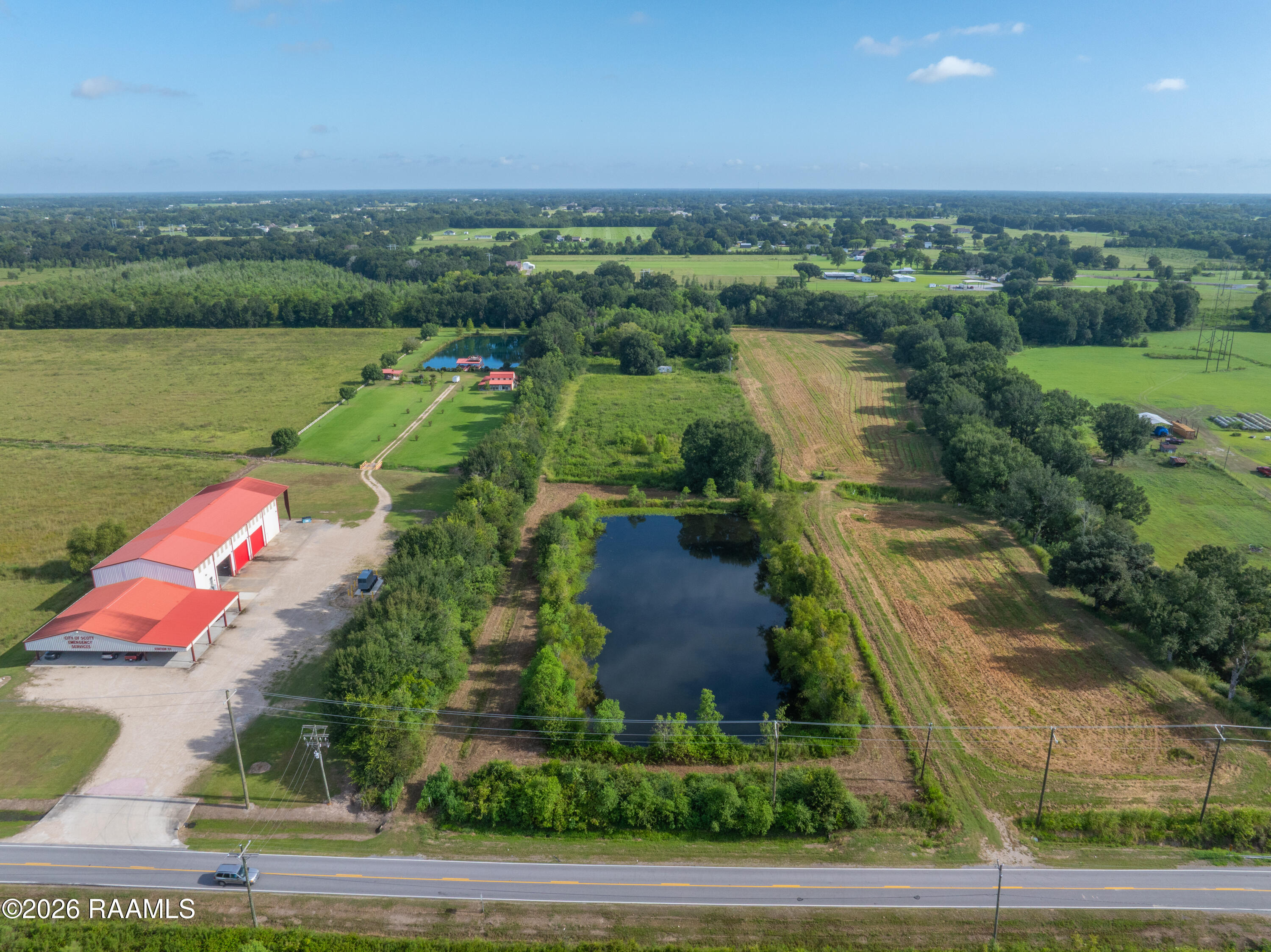 Land in Scott 5