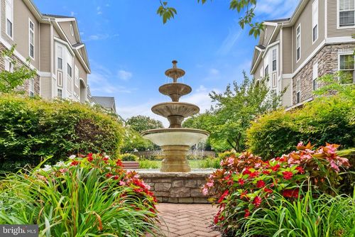 unit-204-506 Sunset View Ter Se, LEESBURG, VA, 20175-6189 | Card Image