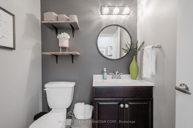 60 - 3320 Meadowgate Blvd, Condo with 3 bedrooms, 2 bathrooms and 1 parking in London ON | Image 17