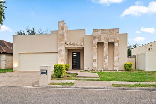 206 N Mockingbird Ave, Mission, TX, 78572-4764 | Card Image