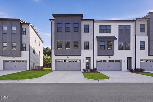 721 Mildred Oaks Ct, Cary, NC, 27519-4437 | Card Image