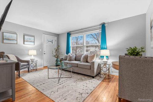 2625 Hessel Ave, Rochester Hills, MI, 48307-4837 | Card Image