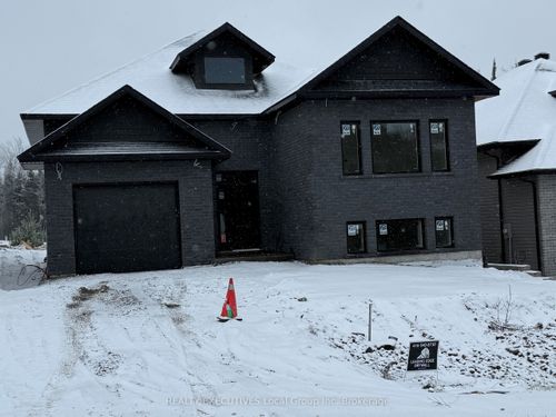 101 Tower Dr, North Bay, ON, P1C0A4 | Card Image