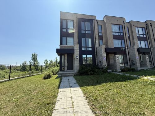31 Breyworth Rd, Markham, ON, L6C0Z5 | Card Image