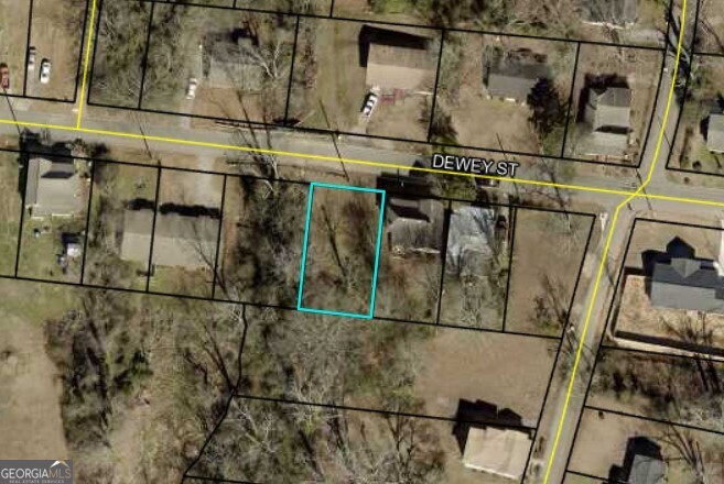 Land in Newnan